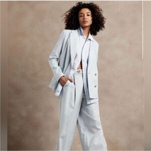 BR NWT Linen Light Blue Blazer